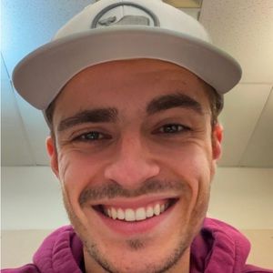 Meet your Posher, Drew